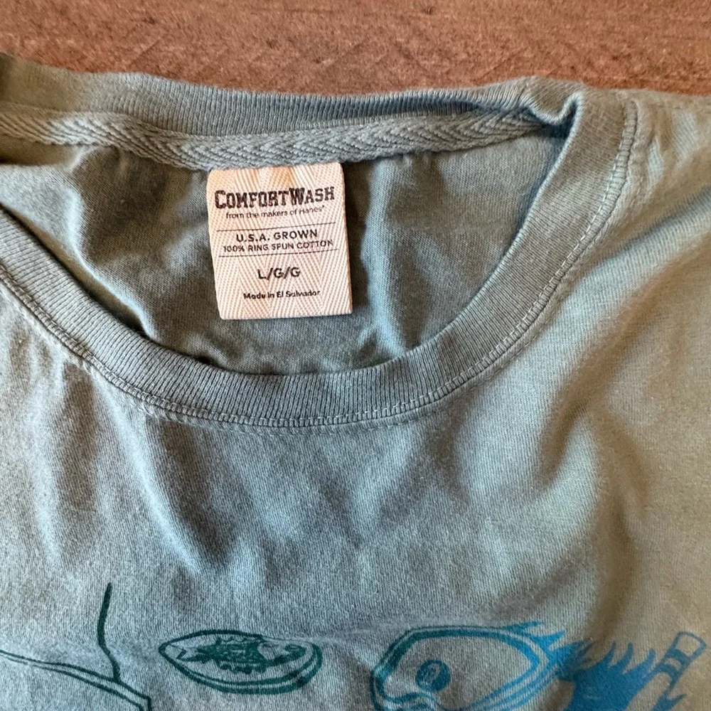 PHISH POLLOCK Graphic Long Sleeve Shirt - Gray - Picture 3 of 5